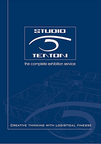 Copertina della brochure Studio Tentoni con il logotipo dell'occhio stilizzato sullo sfondo blu notte